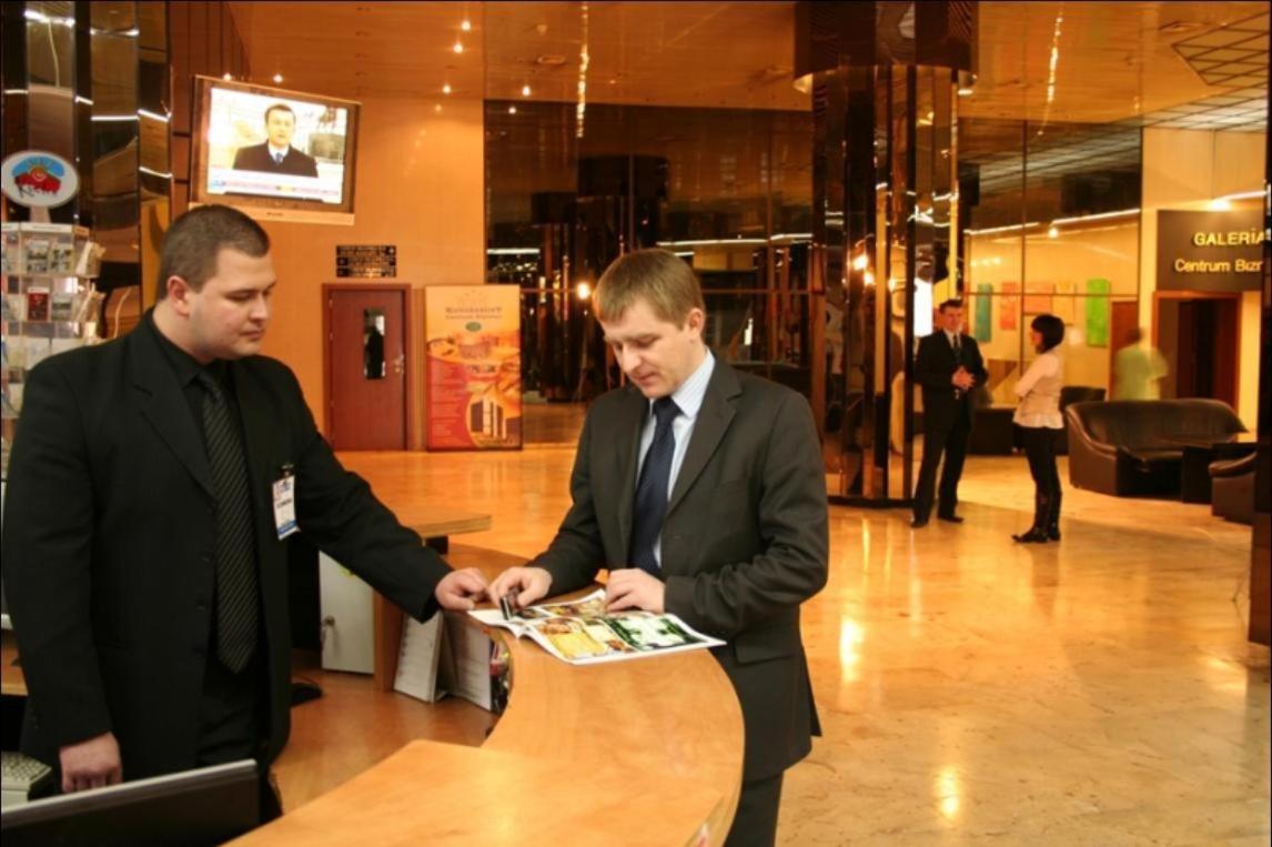 Hotel Kongresowy Kielce Esterno foto